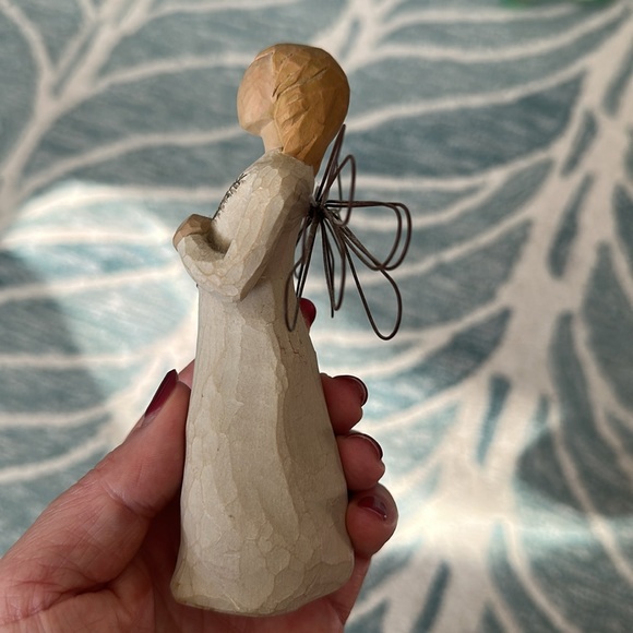 Willow Tree Angel of Remembrance - Picture 7 of 8